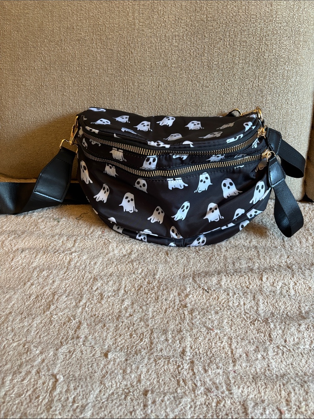 Black Ghost Print womens Crossbody Bag